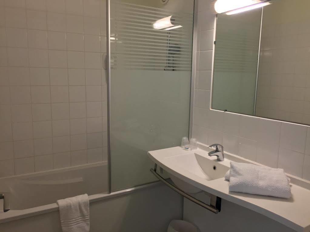 Hotel Ibis Budget St Raphaël Centre Tassigny 2*